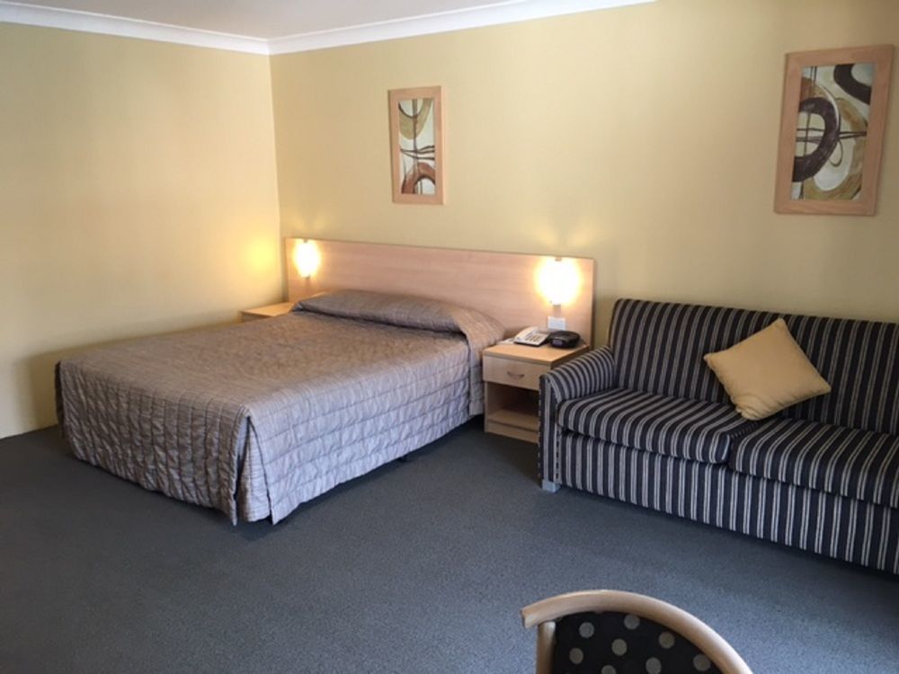 Maclin Lodge Motel Кембълтаун Екстериор снимка