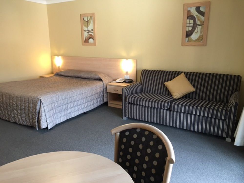 Maclin Lodge Motel Кембълтаун Екстериор снимка